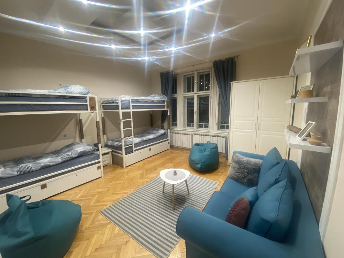 Fg Boutique Hostel Sarajevo Esterno foto